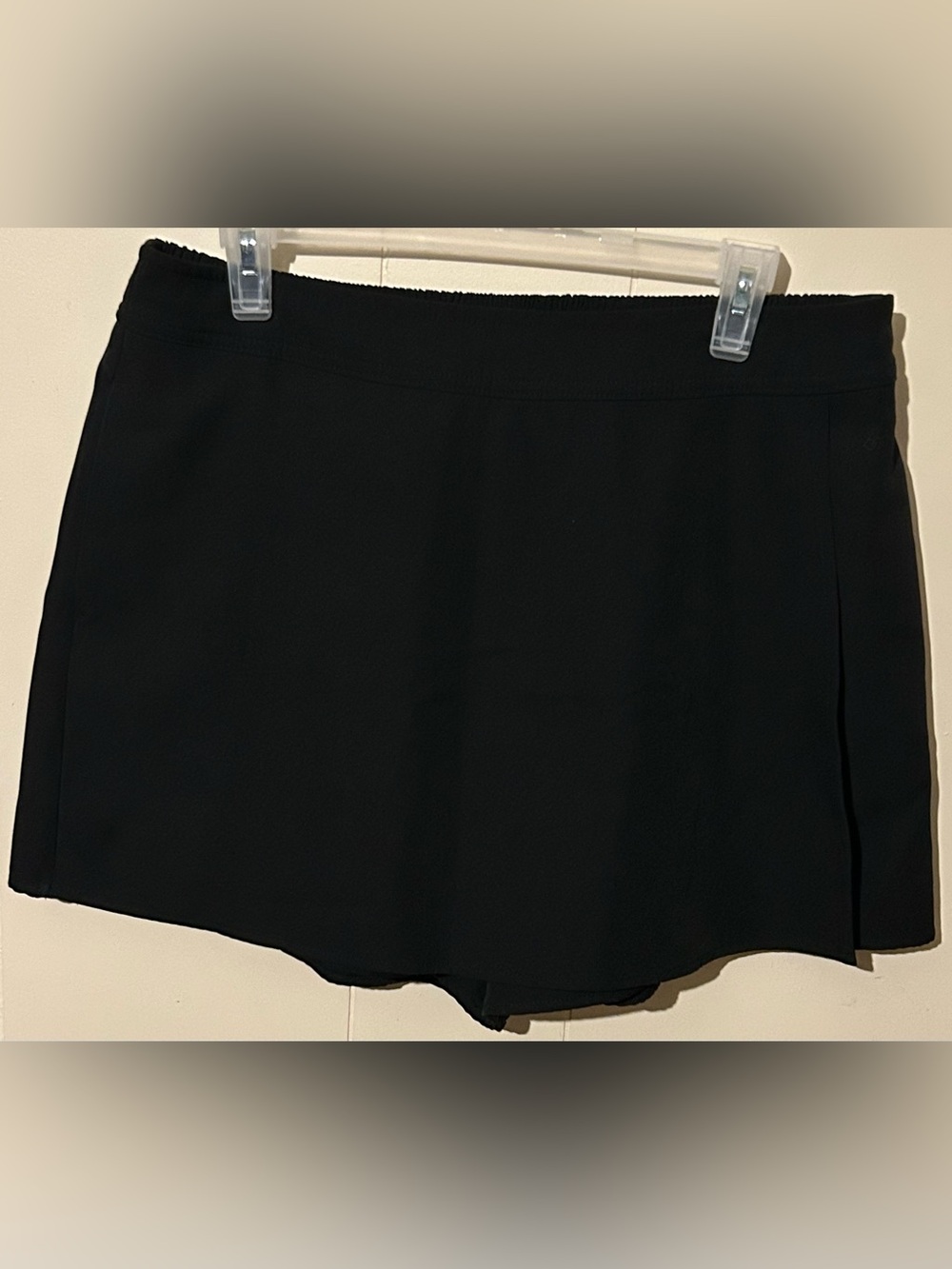 Like New Legend XL Black Skort